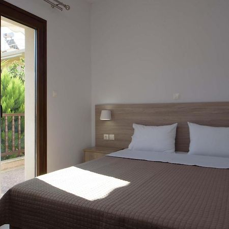 Villa Ourania Иерисос Екстериор снимка