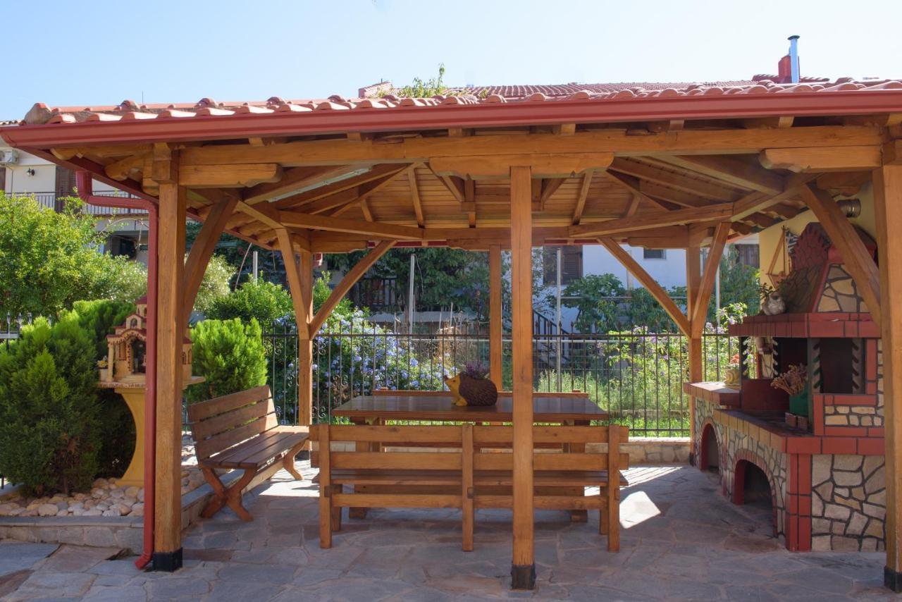 Villa Ourania Иерисос Екстериор снимка